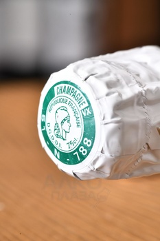 Andre Beaufort Ambonnay Blanc de Blancs Premier Cru - шампанское Андре Бофор Амбонэ Блан де Блан Премье Крю 0.75 л белое брют