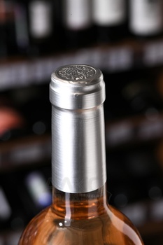 Louis Vallon Rose - вино безалкогольное Луи Валлон Розе 0.75 л розовое полусухое