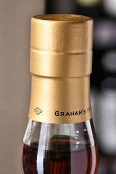 Porto Grahams Tawny 20 Years in Tube - портвейн Грэмс Тони 20 лет 0.75 л в тубе