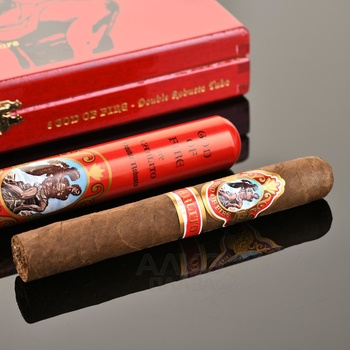 God of Fire by Carlito Double Robusto Tubos - сигары Год оф Фаер Карлито Дабл Робусто тубос