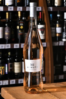 M Minuty Cotes de Provence AOP - вино М Минюти Кот де Прованс АОП 1.5 л розовое сухое