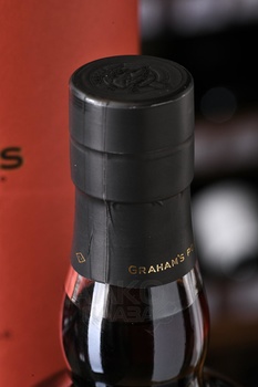 Graham’s 10 Year Old Tawny - портвейн Грэмс Эйджд 10 Еарс Тони 0.75 л в тубе