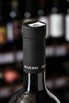 Marani Telavuri - вино Марани Телавури 2022 год 0.75 л красное полусладкое