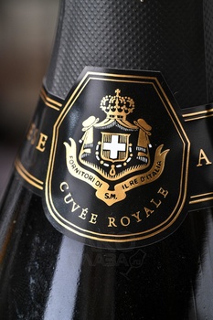 Marchese Antinori Franciacorta Brut Cuvee Royale DOCG - вино игристое Маркезе Антинори Франчиакорта Брют Кюве Рояле ДОКГ 0.75 л белое брют