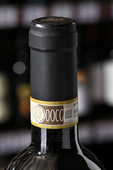 Fanti Vigna Le Macchiarelle Brunello di Montalcino DOCG Riserva - вино Фанти Вигна Ле Маччиарелле Брунелло ди Монталчино Рисерва 0.75 л красное сухое