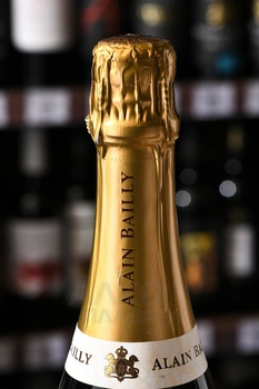 Champagne Alain Bailly Petronille - шампанское Шампань Ален Байи Петроний 0.75 л белое брют