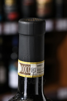 Corte Santa Lucia Barolo - вино Корте Санта Лучиа Бароло 0.75 л красное сухое