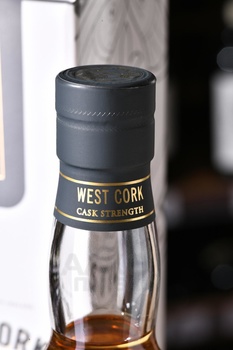 West Cork Cask Strength - виски Вест Корк Каск Стренгс 0.7 л в п/у