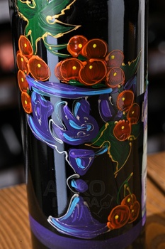 Вино Галерея Гиневана 0.75 л красное сухое