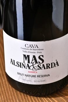 Alsina & Sarda Cava Brut Nature Reserva - вино игристое Альсина и Сарда Кава Брют Натюр Резерва 2020 год 0.75 л белое экстра брют
