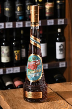 Настойка Государев Сад Нежинская Рябина 0.5 л