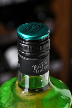 Puerto de Indias Sweet Melon - джин Пуэрто де Индиас Свит Мелон 0.7 л