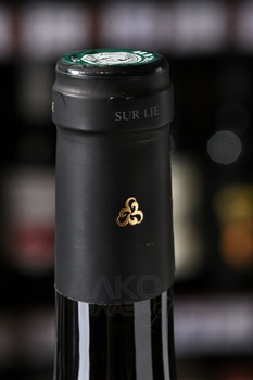 Clos des Orfeuilles Muscadet Sevre-et-Maine Sur Lie - вино Кло де Орфей Мюскаде Севр э Мэн сюр ли 0.75 л белое сухое