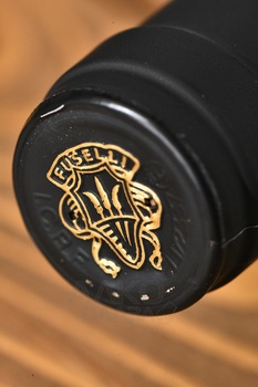 Terre del Marchesato Inedito - вино Терре дель Маркизато Инэдито 0.75 л красное сухое