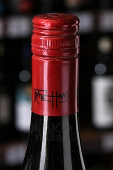 Franz Haas Pinot Nero - вино Пино Неро 0.75 л красное сухое