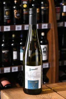 Sonnental Riesling Trocken - вино Соннентал Рислинг Трокен 0.75 л белое полусухое