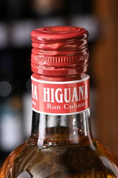 Higuana Carta Oro 5 - ром Игуана Карта Оро 5 0.7 л