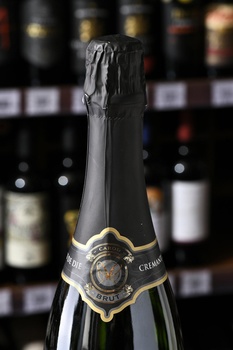 Carod Cremant de Die - вино игристое Каро Креман де Дие 0.75 л белое брют