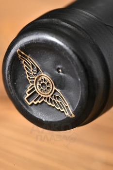 Miner Emily’s Napa Valley Cabernet Sauvignon - вино Майнер Эмилис Напа Вэлли Каберне Совиньон 0.75 л красное сухое