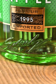 Fruko Schulz Green Apple - ликер Шульц Зеленое Яблоко 0.7 л