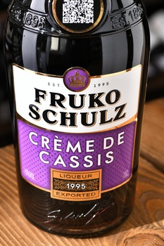 Fruko Schulz Creme de Cassis - ликер Фруко Шульц Крем де Кассис 0.7 л