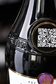 Fruko Schulz Creme de Cassis - ликер Фруко Шульц Крем де Кассис 0.7 л