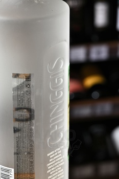 Chinggis Grandkhaan White - водка Чингис Грандхан Уайт 0.75 л