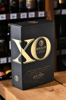 Roullet Cadet XO - коньяк Рулле Каде ХО 0.7 л в п/у 