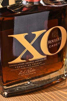 Roullet Cadet XO - коньяк Рулле Каде ХО 0.7 л в п/у 
