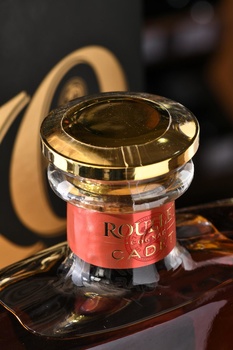 Roullet Cadet XO - коньяк Рулле Каде ХО 0.7 л в п/у 
