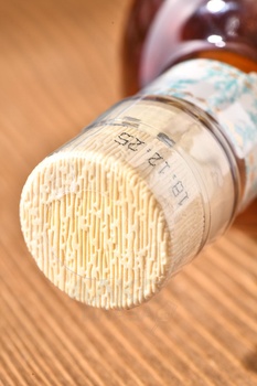 Аперитив Иднакар Золотое Сердце 0.5 л