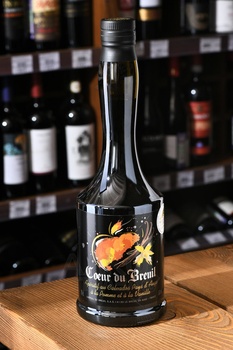 Coeur du Breuil - ликер на основе кальвадоса Кёр дю Брёй со вкусом Яблока и Ванили 0.7 л