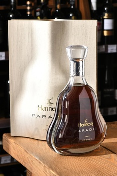 Hennessy Paradise - коньяк Хеннесси Парадиз 0.7 л