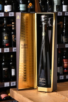 Tequila Don Julio 1942 - текила Дон Хулио 1942 0.7 л