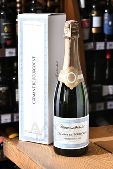 Chartron et Trebuchet Cremant de Bourgogne Chardonnay - вино игристое Шартрон э Требюше Креман де Бургонь Шардоне 0.75 л белое брют в п/у