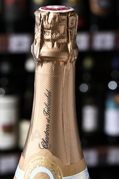 Chartron et Trebuchet Cremant de Bourgogne Chardonnay - вино игристое Шартрон э Требюше Креман де Бургонь Шардоне 0.75 л белое брют