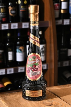 Настойка Государев Сад Вишня 0.5 л