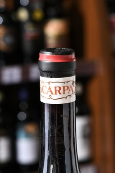 Scarpa Tettineive Barbaresco - вино Скарпа Барбареско Теттиневе 0.75 л красное сухое
