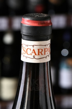 Scarpa Barbaresco Podere Barberis - вино Барбареско Подере Барберис Скарпа 1974 год 0.75 л красное сухое
