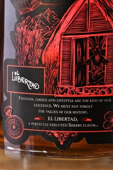 El Libertad Flavor of Freedom Sherry Spiced 8 Years Old - ром Эль Либертад 8 лет Аромат Свободы Пряный Шерри 0.7 л