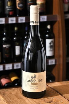 GreenLife Carmenere Maule Valley - вино ГринЛайф Карменер Мауле Валле 2022 год 0.75 л красное сухое