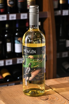 Mewlen Classic Sauvignon Blanc - вино Мевлен Классик Совиньон Блан 2024 год 0.75 л белое сухое