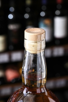 Distillerie Bouju Fut de Cognac - виски Дистиллери Бужу Фут де Коньяк 0.7 л