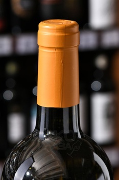 Feudi del Pisciotto Alberta Ferretti Chardonnay - вино Феуди дель Пискиотто Шардоне Альберта Ферретти 0.75 л белое сухое