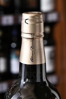 Alvaro Domecq La Janda Fino - херес Альваро Домек Фино Ла Ханда 0.75 л