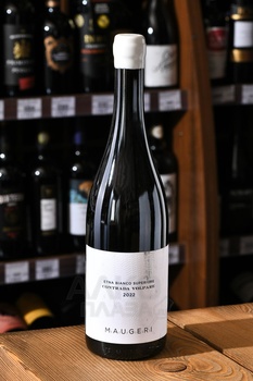 Maugeri Contrada Volpare Etna Bianco Superiore - вино Мауджери Контрада Вольпаре Этна Бьянко Супериоре 2022 год 0.75 л белое сухое