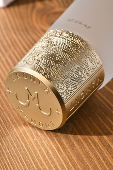 Mamont - водка Мамонт 0.7 л в подарочной упаковке