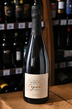 Brocard Pierre L’Egaree Champagne - шампанское Шампань Брокар Пьер Л’Егарэ 0.75 л белое экстра брют