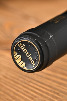 Peter Zemmer Pinot Bianco Punggl - вино Петер Земмер Пино Бьянко Пунгл 0.75 л белое сухое