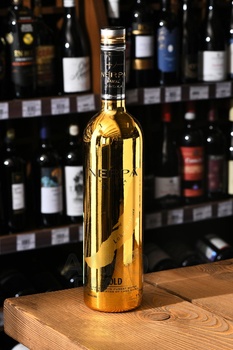 Nerpa Baikal Gold - водка Нерпа Байкал Голд 0.7 л